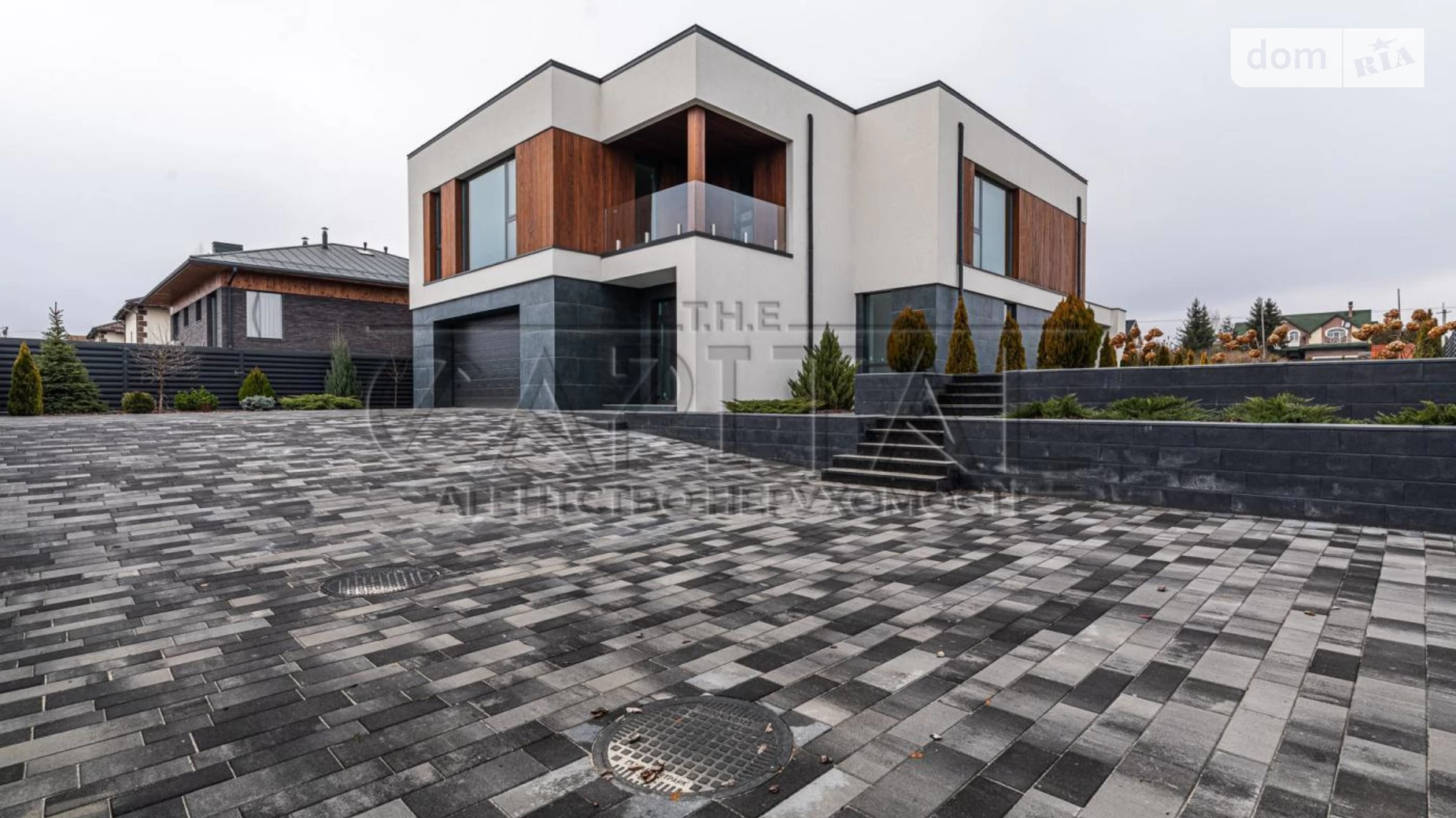 Продается дом на 2 этажа 310 кв. м с камином, цена: 490000 $ - фото 3