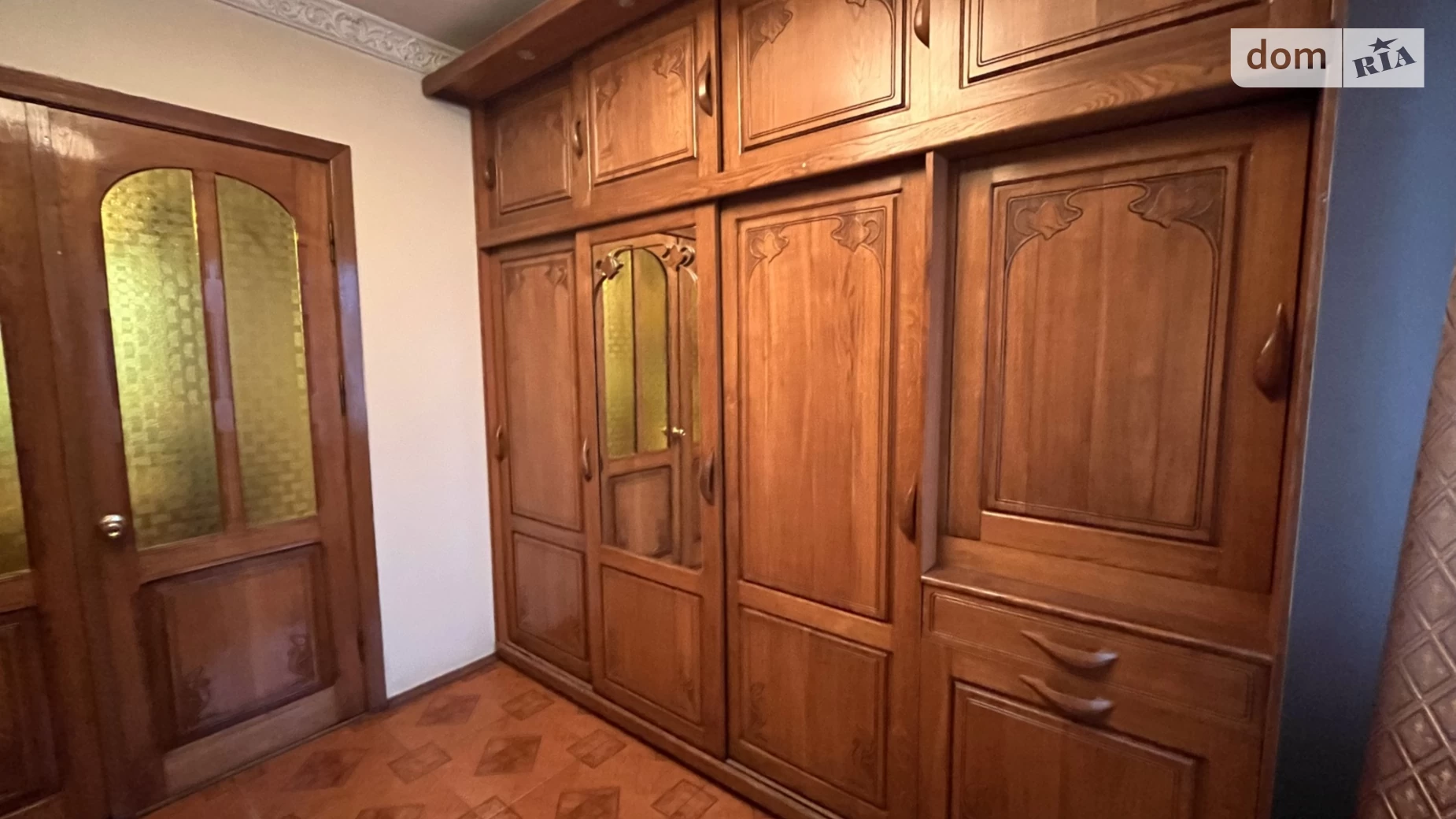 Продається будинок 3 поверховий 300 кв. м з ділянкою, цена: 220000 $ - фото 4