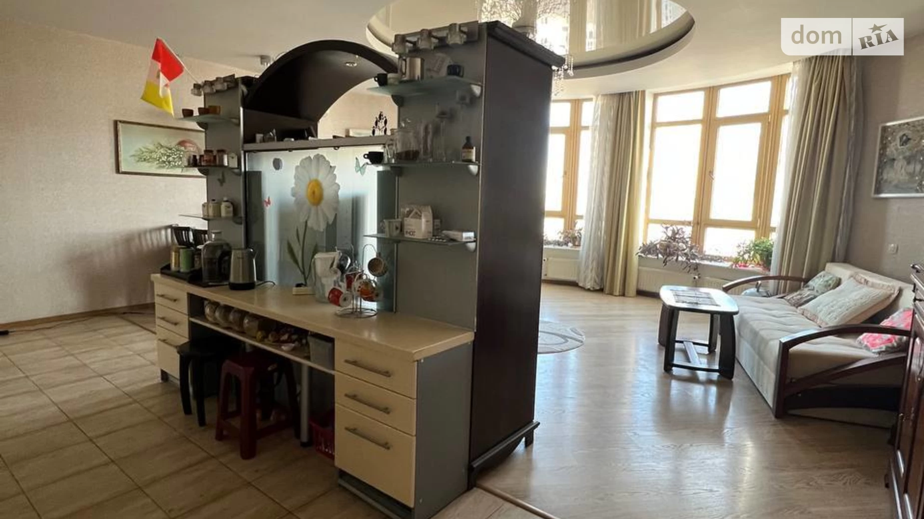 Продается 3-комнатная квартира 122.8 кв. м в Одессе, Фонтанская дор., 49/1 - фото 4