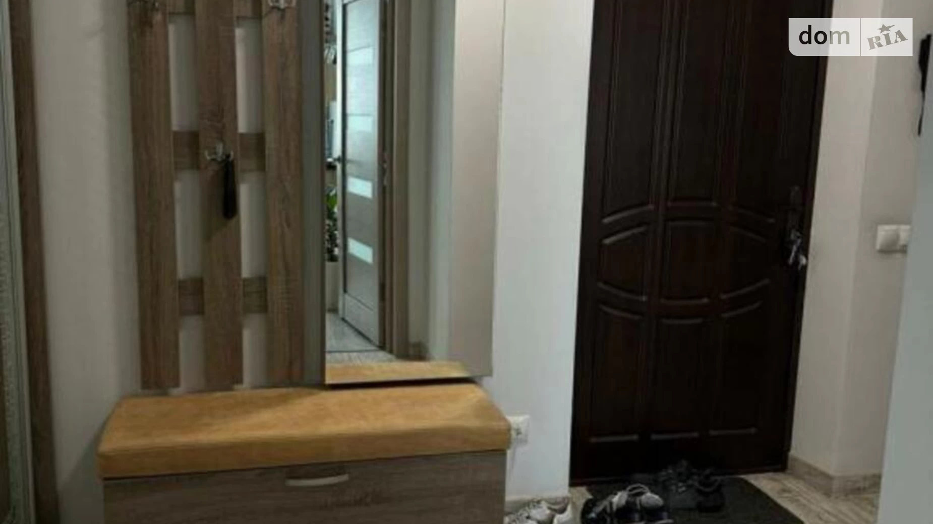 Продається 1-кімнатна квартира 52.3 кв. м у Києві, вул. Миколи Ушакова, 1Д - фото 2
