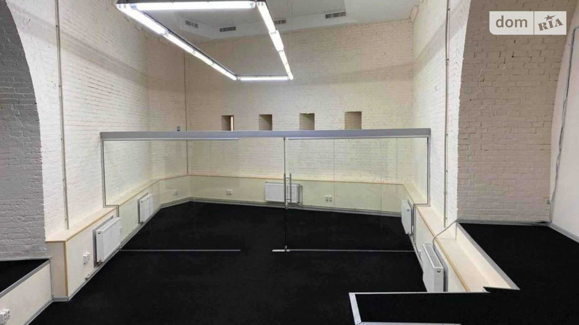 Сдается в аренду офис 465 кв. м в бизнес-центре, цена: 6650 $ - фото 5