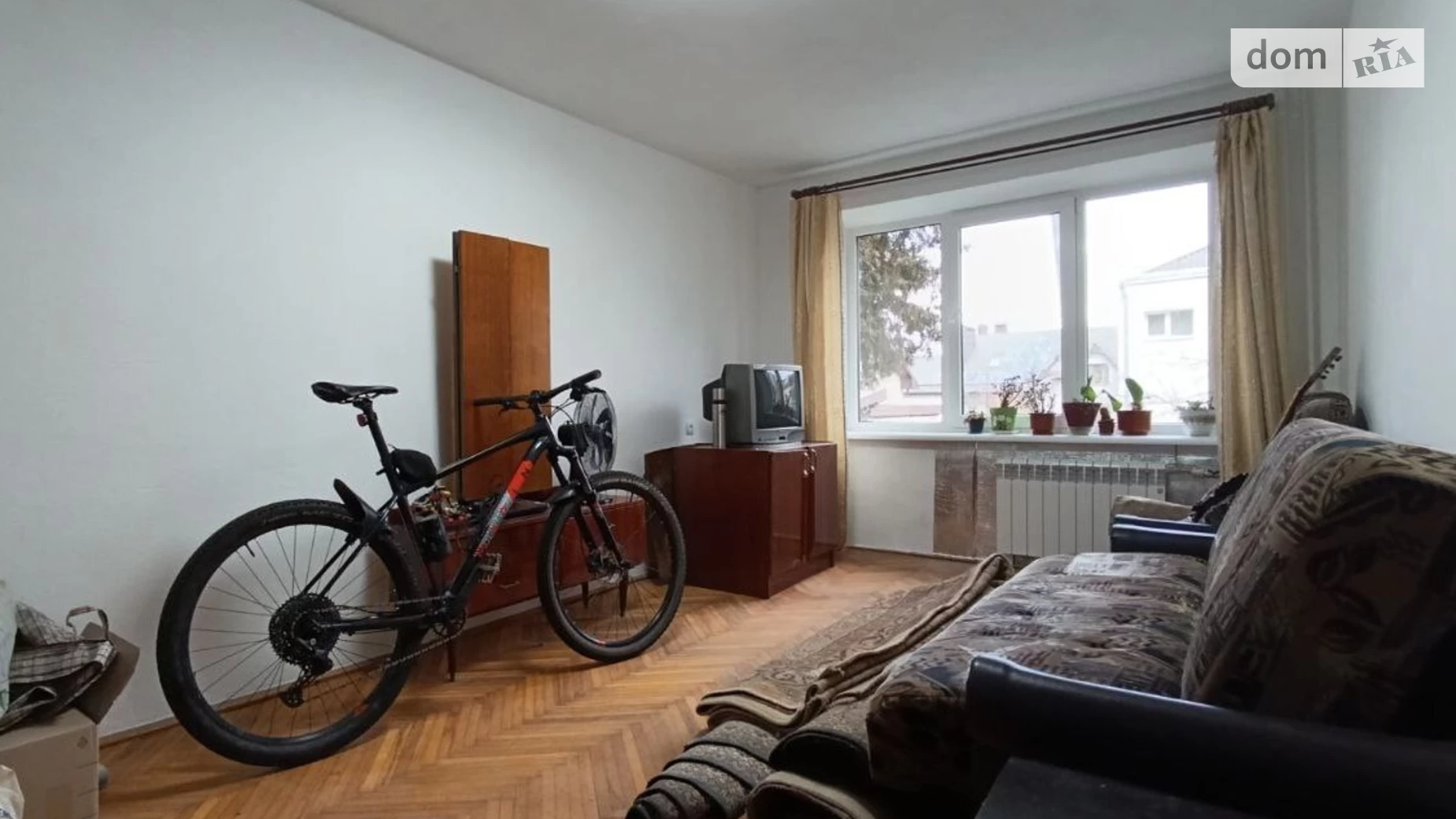 Продается 3-комнатная квартира 57.9 кв. м в Ивано-Франковске, ул. Длинная - фото 3
