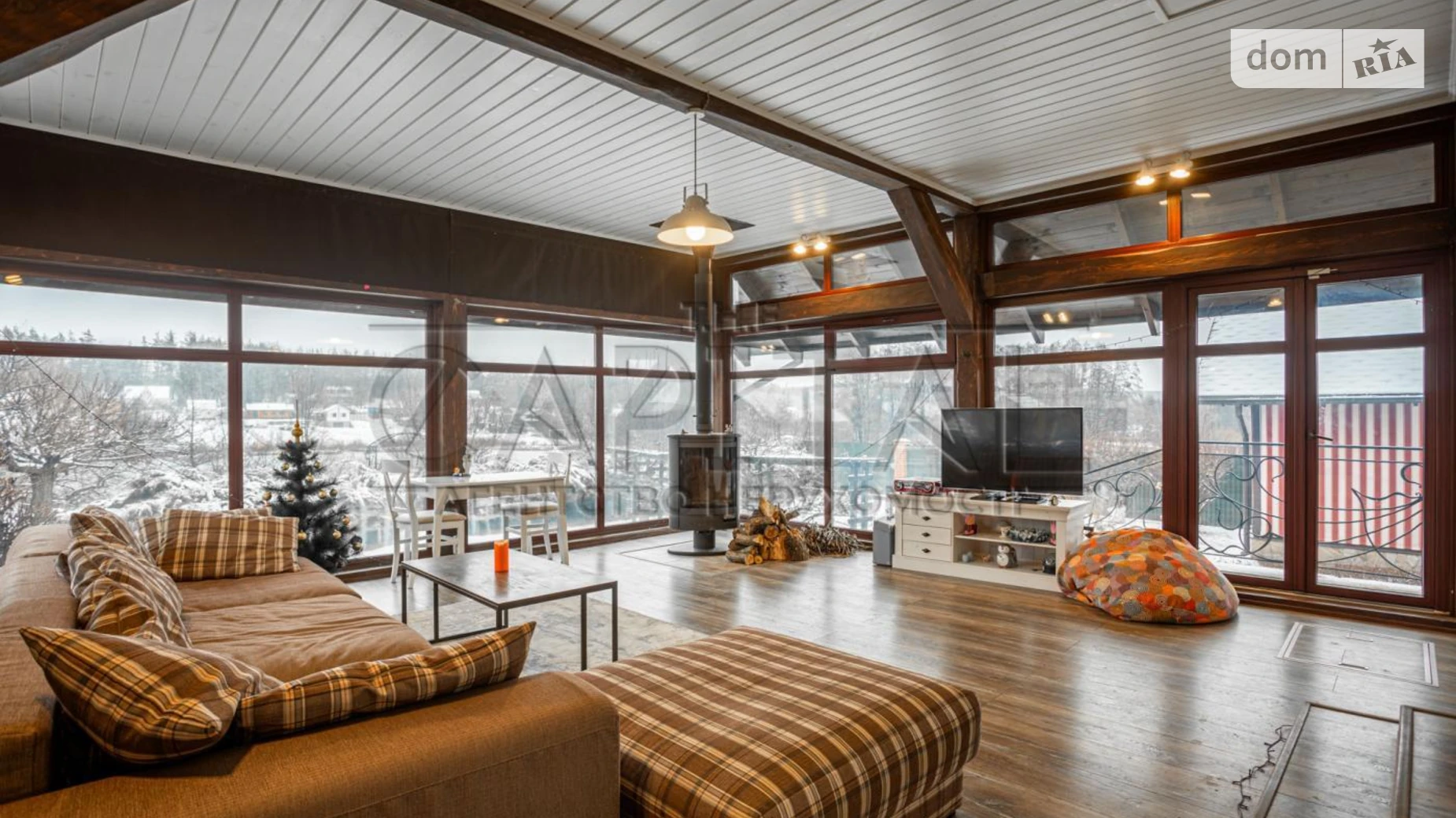 Продается дом на 2 этажа 148.5 кв. м с гаражом, цена: 190000 $ - фото 2