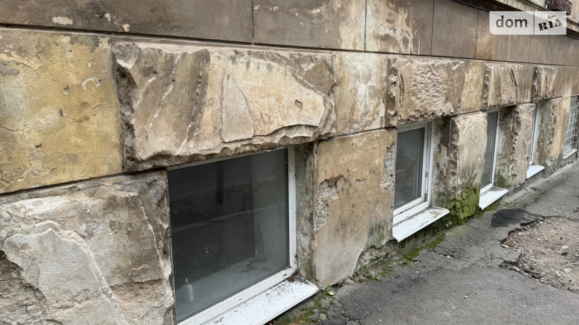 Продается помещения свободного назначения 38 кв. м в 3-этажном здании, цена: 21500 $ - фото 2