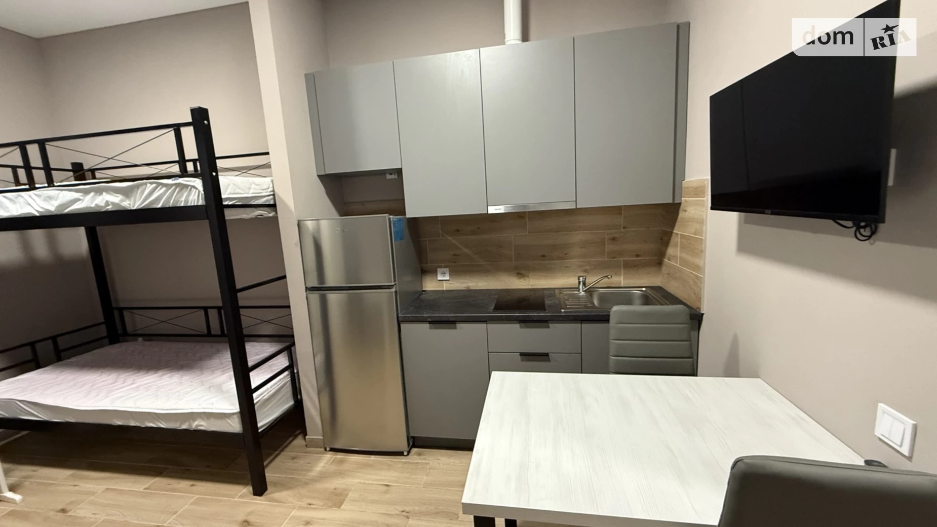 1-комнатная квартира 30 кв. м в Луцке, ул. Индустриальная - фото 4