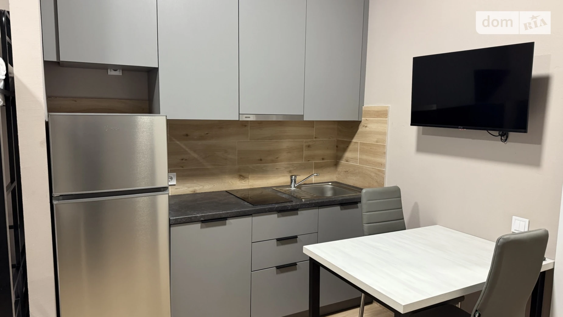 1-комнатная квартира 30 кв. м в Луцке, ул. Индустриальная - фото 5