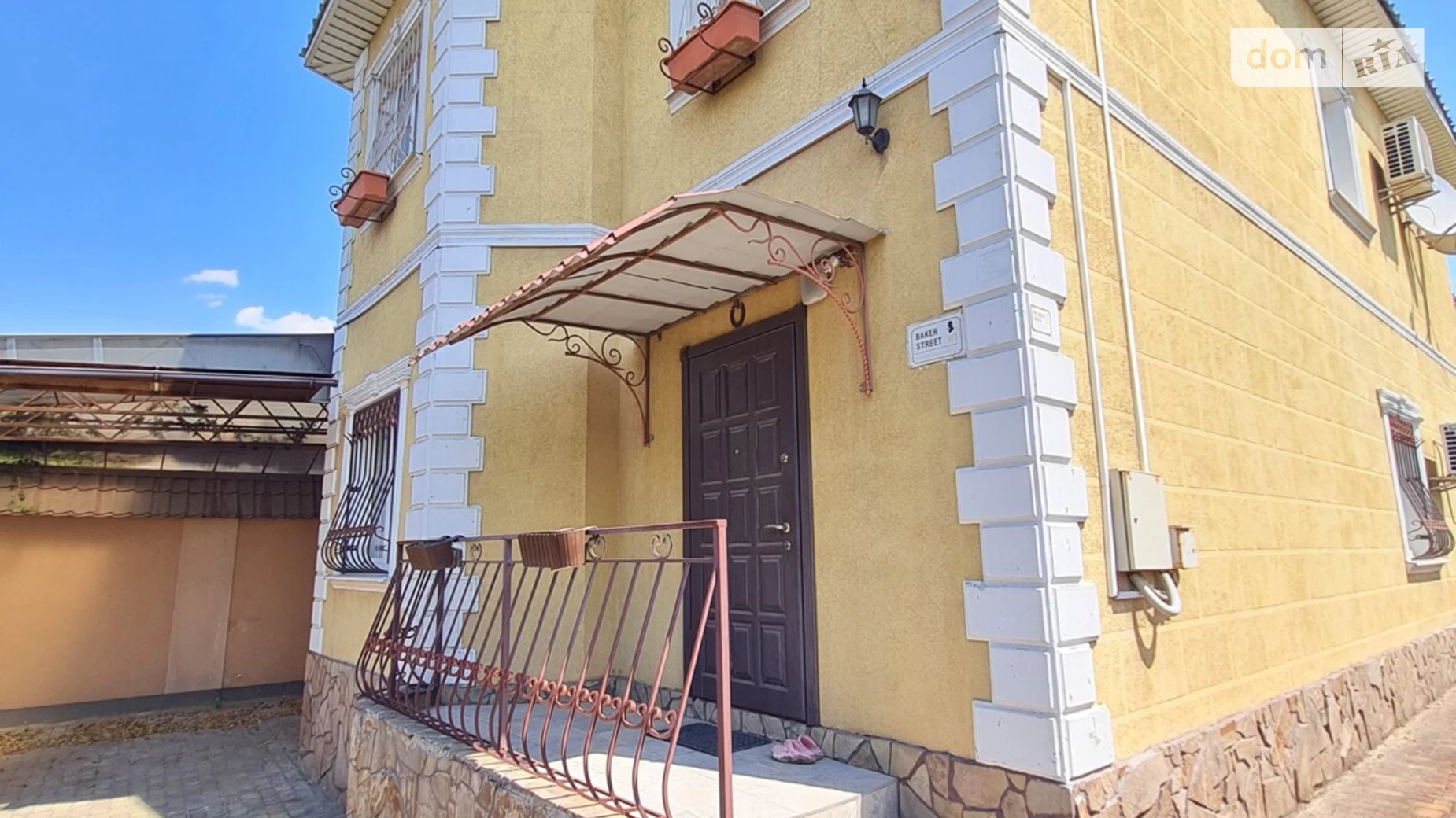 Продается дом на 2 этажа 240.8 кв. м с подвалом, цена: 205000 $ - фото 3