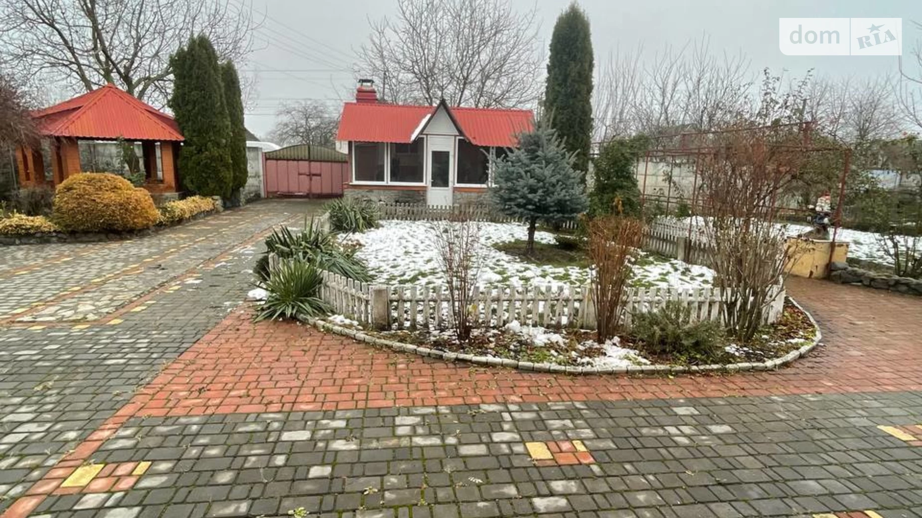 Продается дом на 3 этажа 325.9 кв. м с верандой, цена: 130000 $ - фото 2