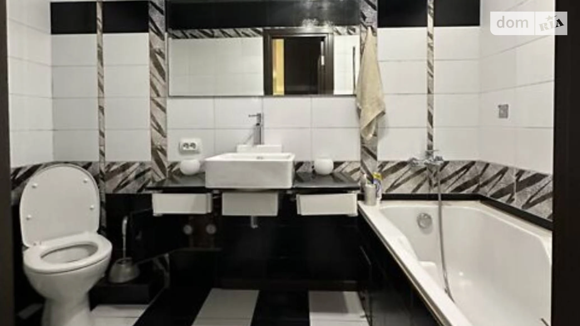 Сдается в аренду 2-комнатная квартира 64 кв. м в Хмельницком - фото 4