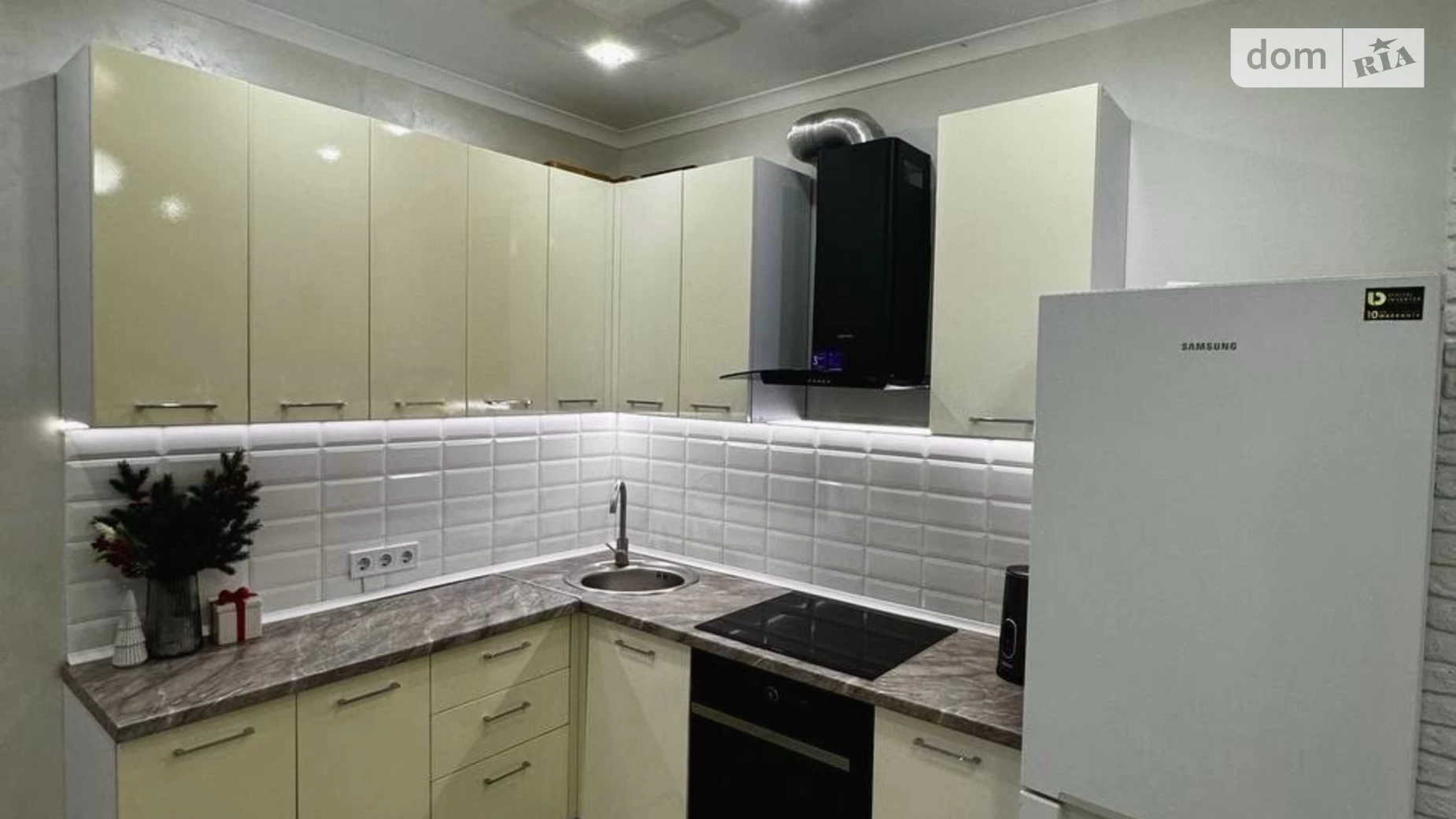 Продается 1-комнатная квартира 39.7 кв. м в Ровно, ул. Черновола Вячеслава, 91М - фото 2