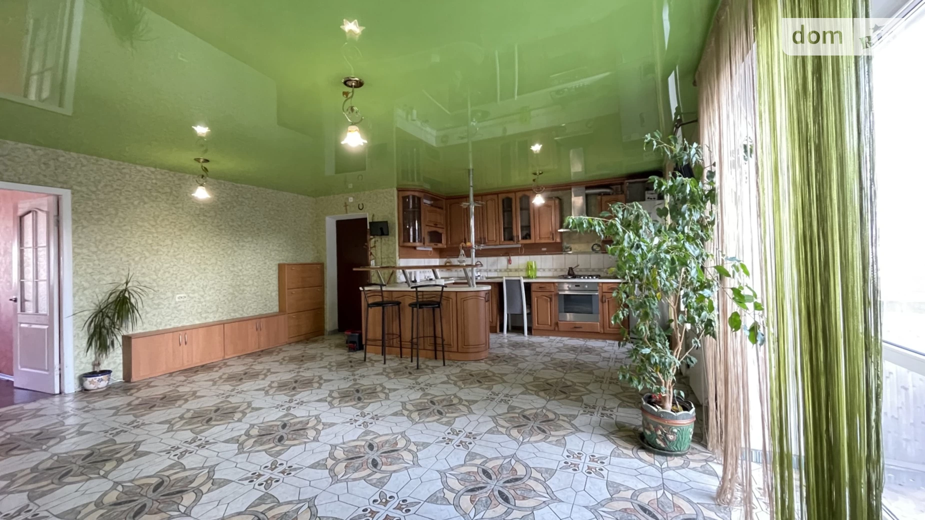 Продается 2-комнатная квартира 85.3 кв. м в Черноморске, просп. Мира(Ленина ул.) - фото 3