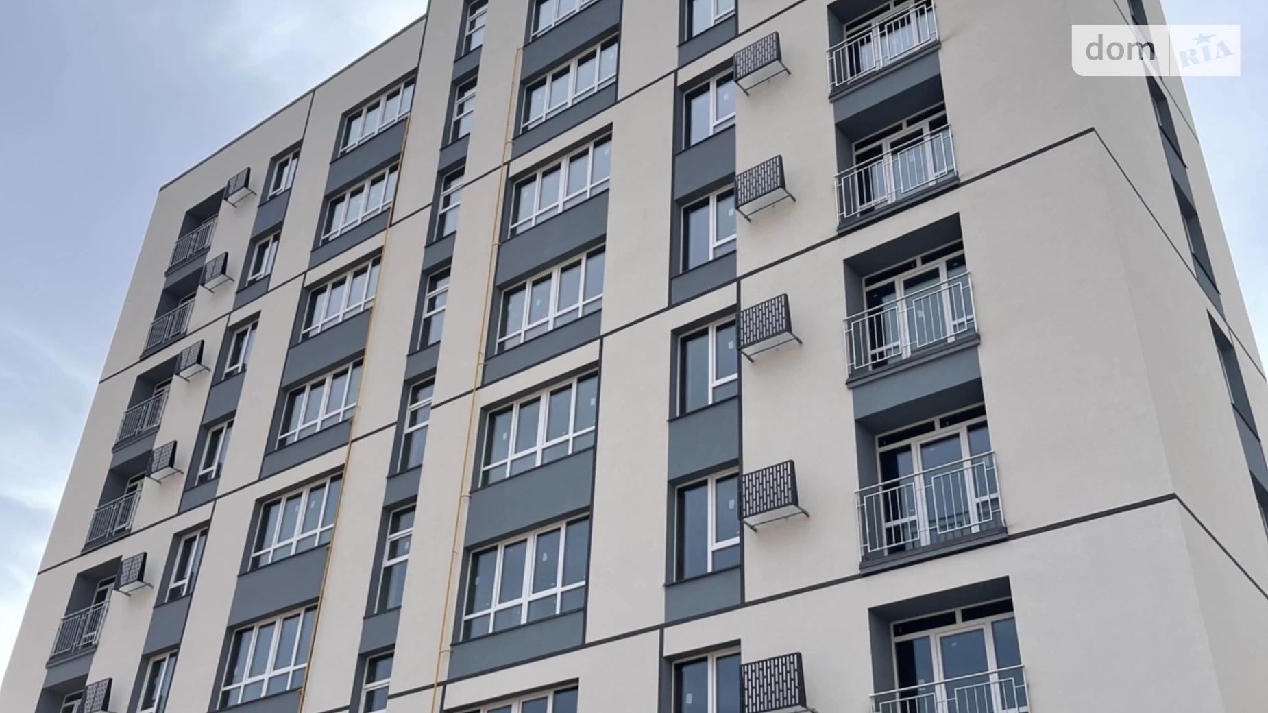 Продается 2-комнатная квартира 56.6 кв. м в Ивано-Франковске, ул. Отца Блавацкого, 6Г - фото 3