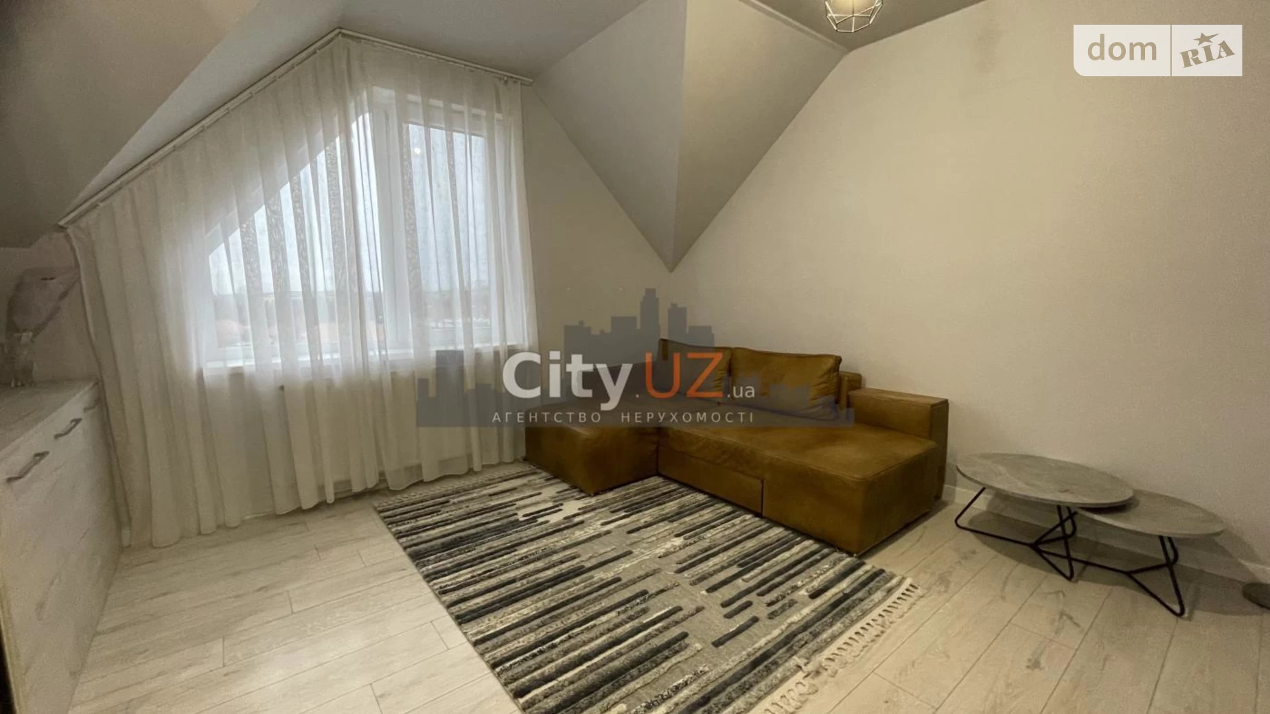 Продается 3-комнатная квартира 105 кв. м в Ужгороде, цена: 99000 $ - фото 2