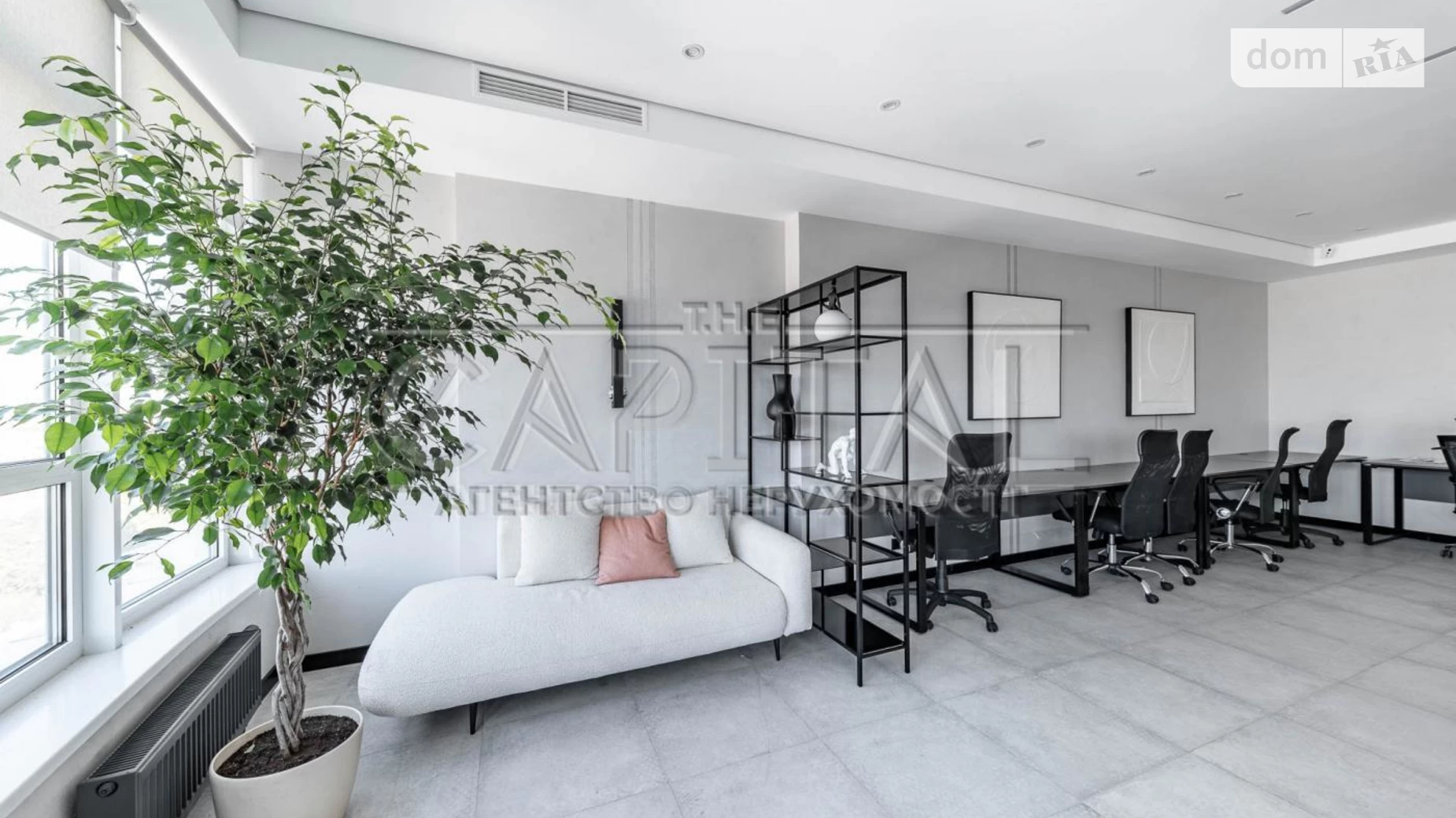 Сдается в аренду офис 131 кв. м в бизнес-центре, цена: 2900 $ - фото 2