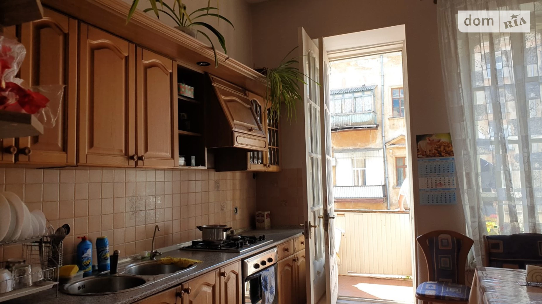 Продається 5-кімнатна квартира 160 кв. м у Одесі, пл. Соборна - фото 2
