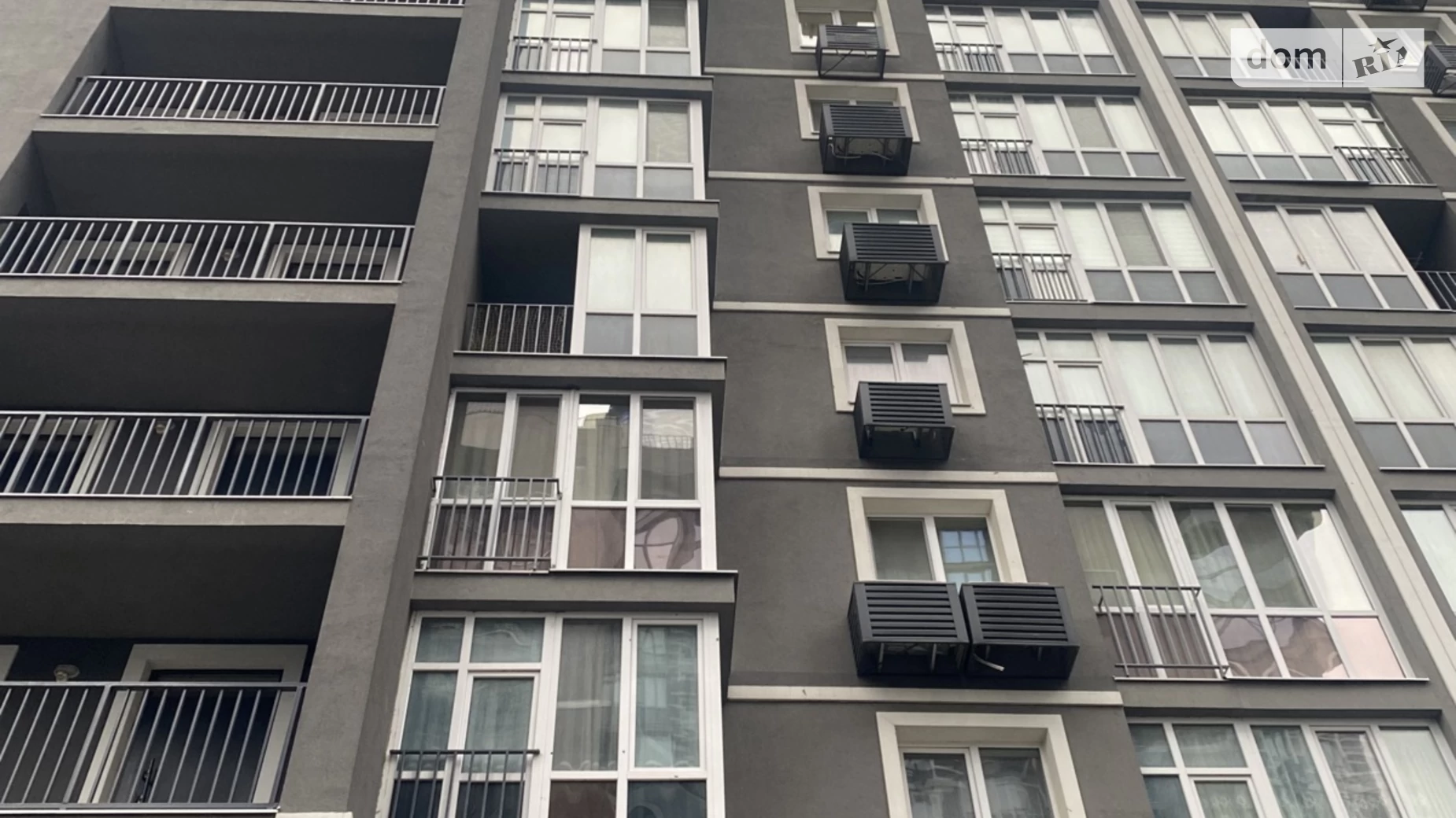 Продается 1-комнатная квартира 37 кв. м в Буче, бул. Леонида Бирюкова, 2А - фото 3