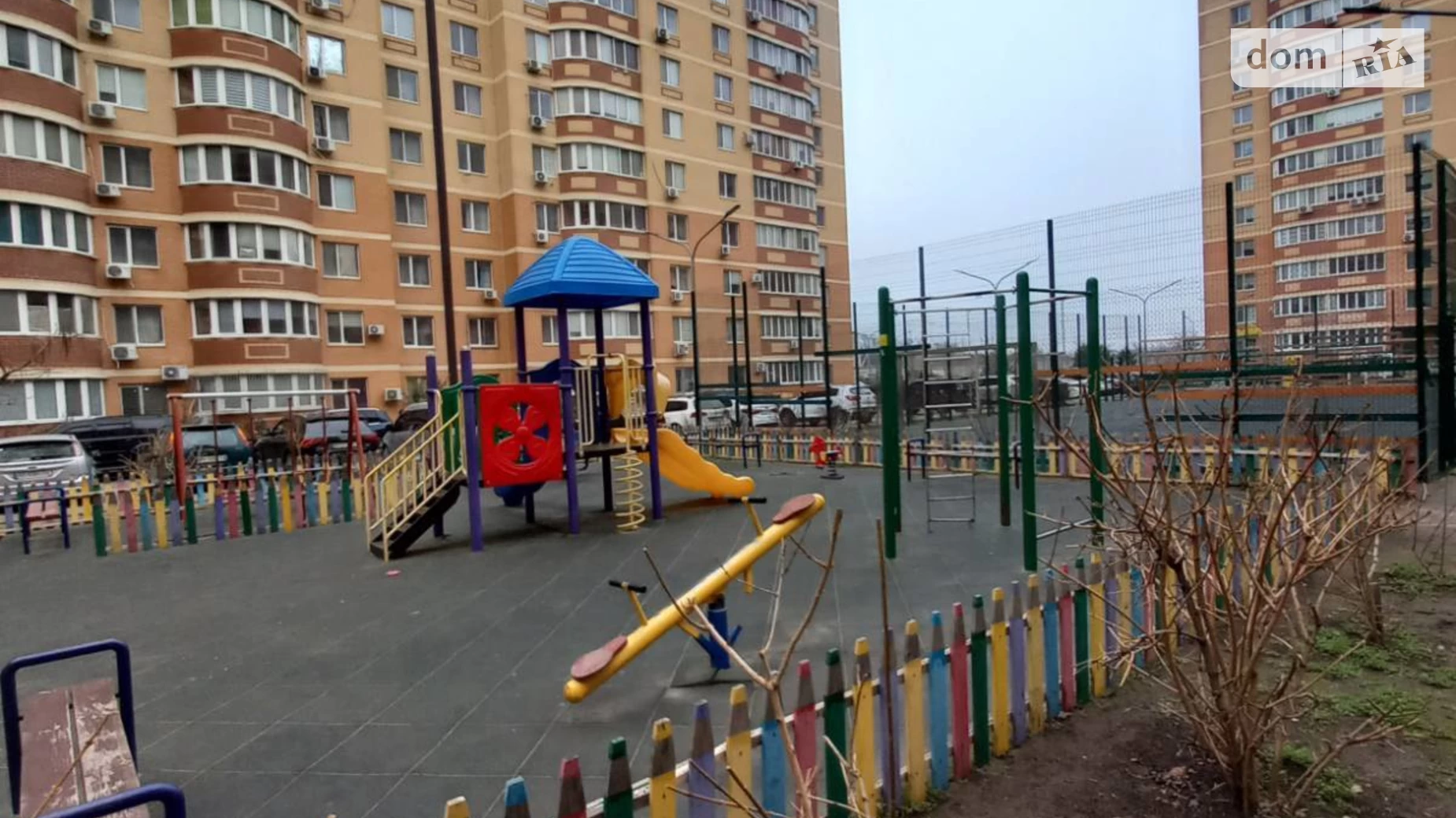 Продається 2-кімнатна квартира 63 кв. м у Одесі, вул. Шкільна, 35 - фото 2