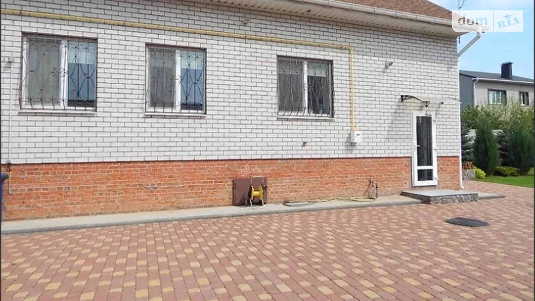 Продается дом на 2 этажа 134.8 кв. м с участком, цена: 138000 $ - фото 2