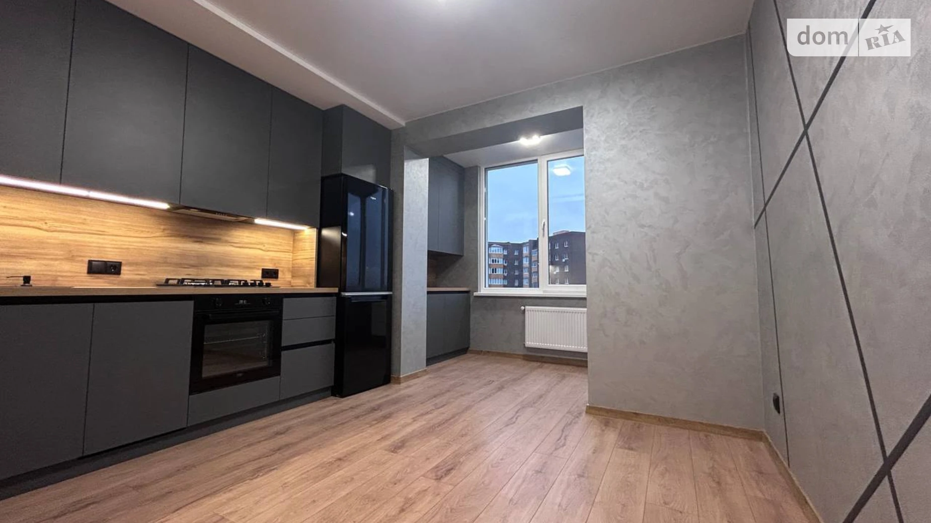 Продается 1-комнатная квартира 40.5 кв. м в Ровно, ул. Соборная, 285И - фото 4