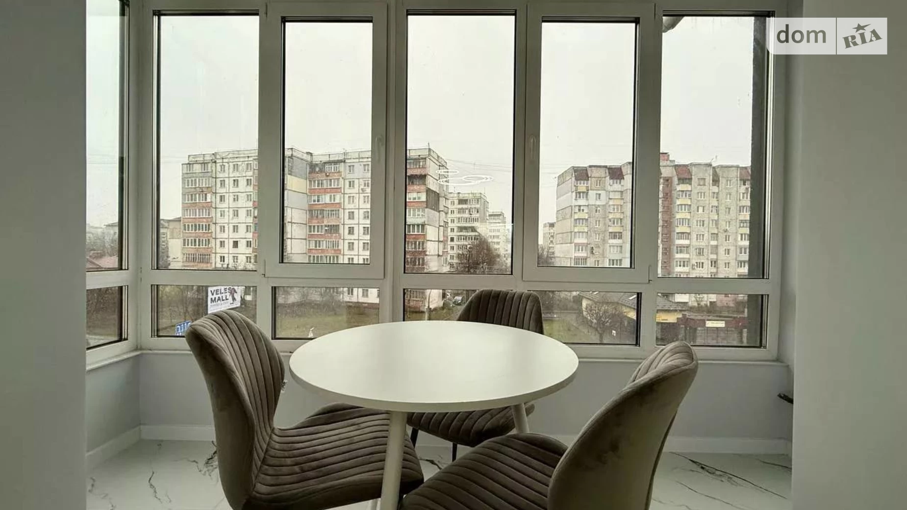 Продается 1-комнатная квартира 43 кв. м в Ивано-Франковске, ул. Ивасюка, 21В - фото 3