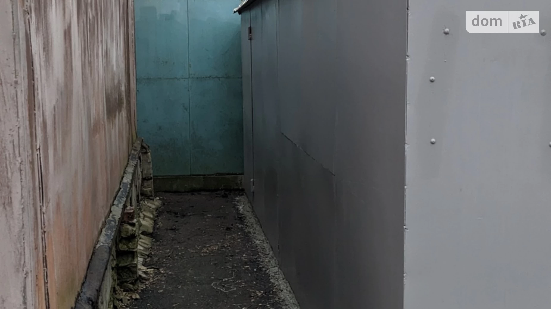 Продається місце в гаражному кооперативі під легкове авто на 25 кв. м, цена: 3950 $ - фото 2