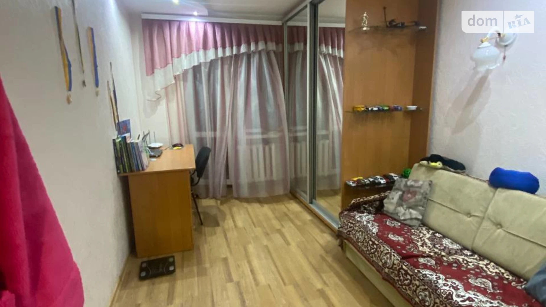 Продается 3-комнатная квартира 65 кв. м в Днепре, цена: 65000 $ - фото 2