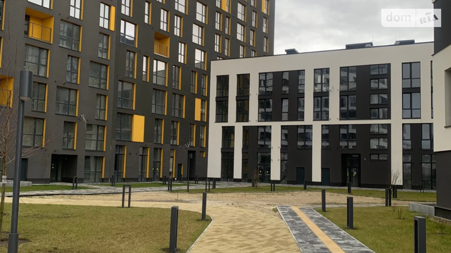 Продается 1-комнатная квартира 69.9 кв. м в Львове, ул. Хмельницкого Богдана, 207 - фото 4
