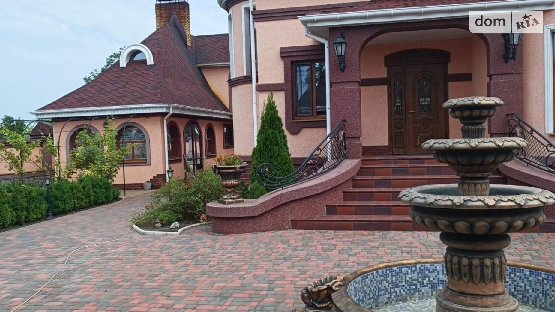 Продается дом на 3 этажа 238 кв. м с садом, цена: 200000 $ - фото 3
