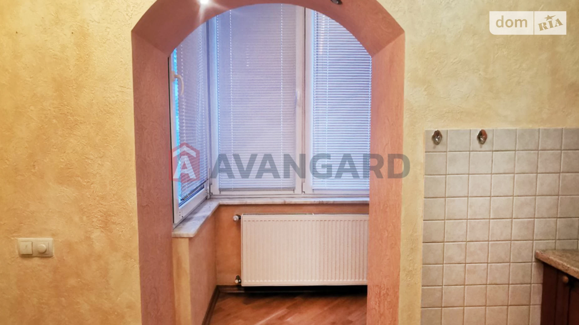 Продається 2-кімнатна квартира 70 кв. м у Львові, вул. Садівнича, 27 - фото 4