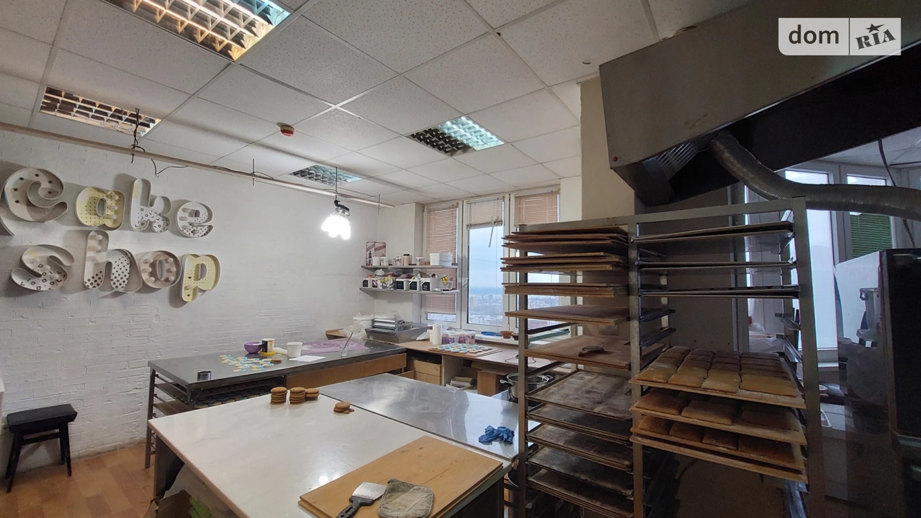 Продается помещения свободного назначения 47 кв. м в 25-этажном здании, цена: 37000 $ - фото 2