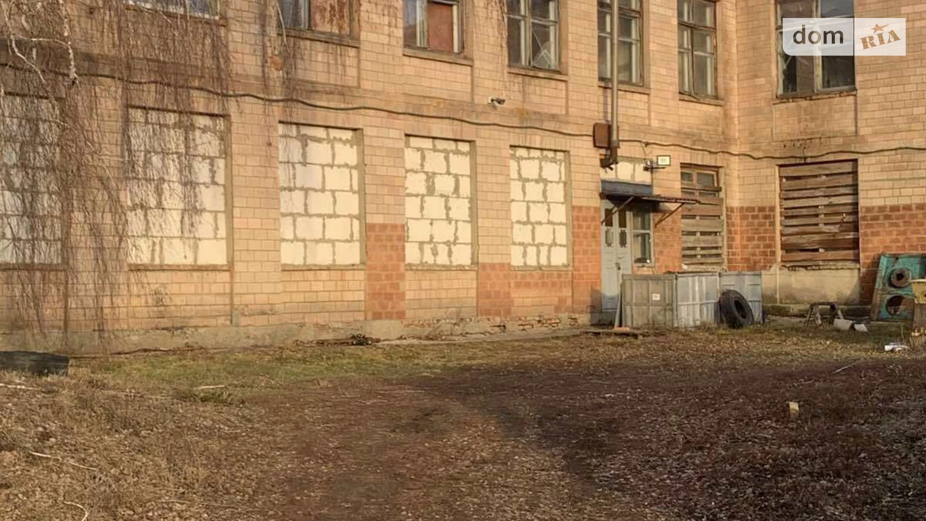 Продається приміщення вільного призначення 1774 кв. м в 2-поверховій будівлі, цена: 70000 $ - фото 4