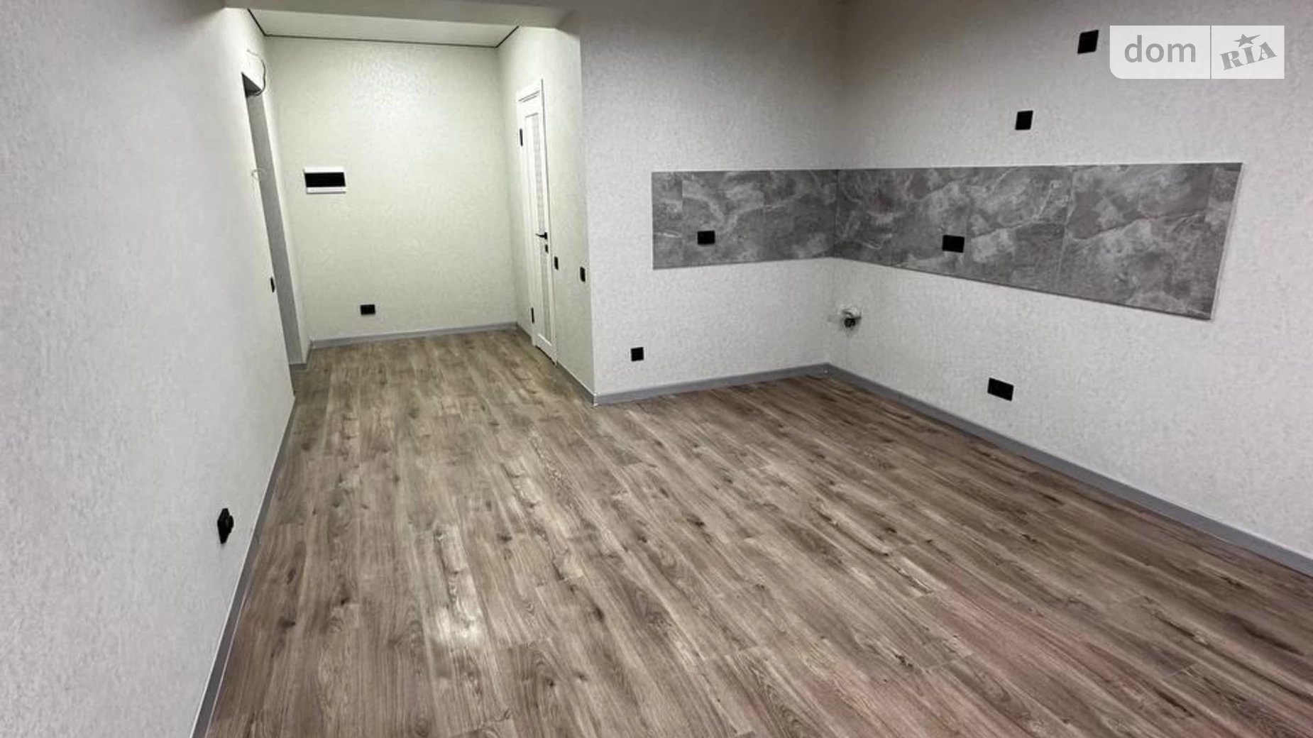 Продается 2-комнатная квартира 68 кв. м в Хмельницком, ул. Проскуровского Подполья - фото 2