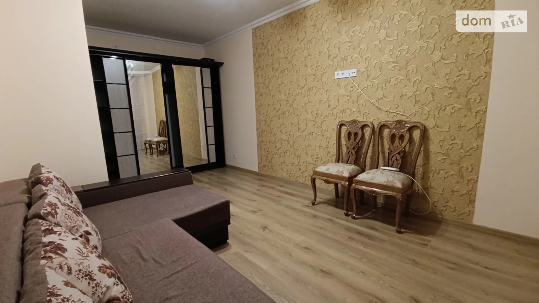 Сдается в аренду 1-комнатная квартира 44 кв. м в Ивано-Франковске, ул. Стрельцов Сечевых, 76В - фото 4