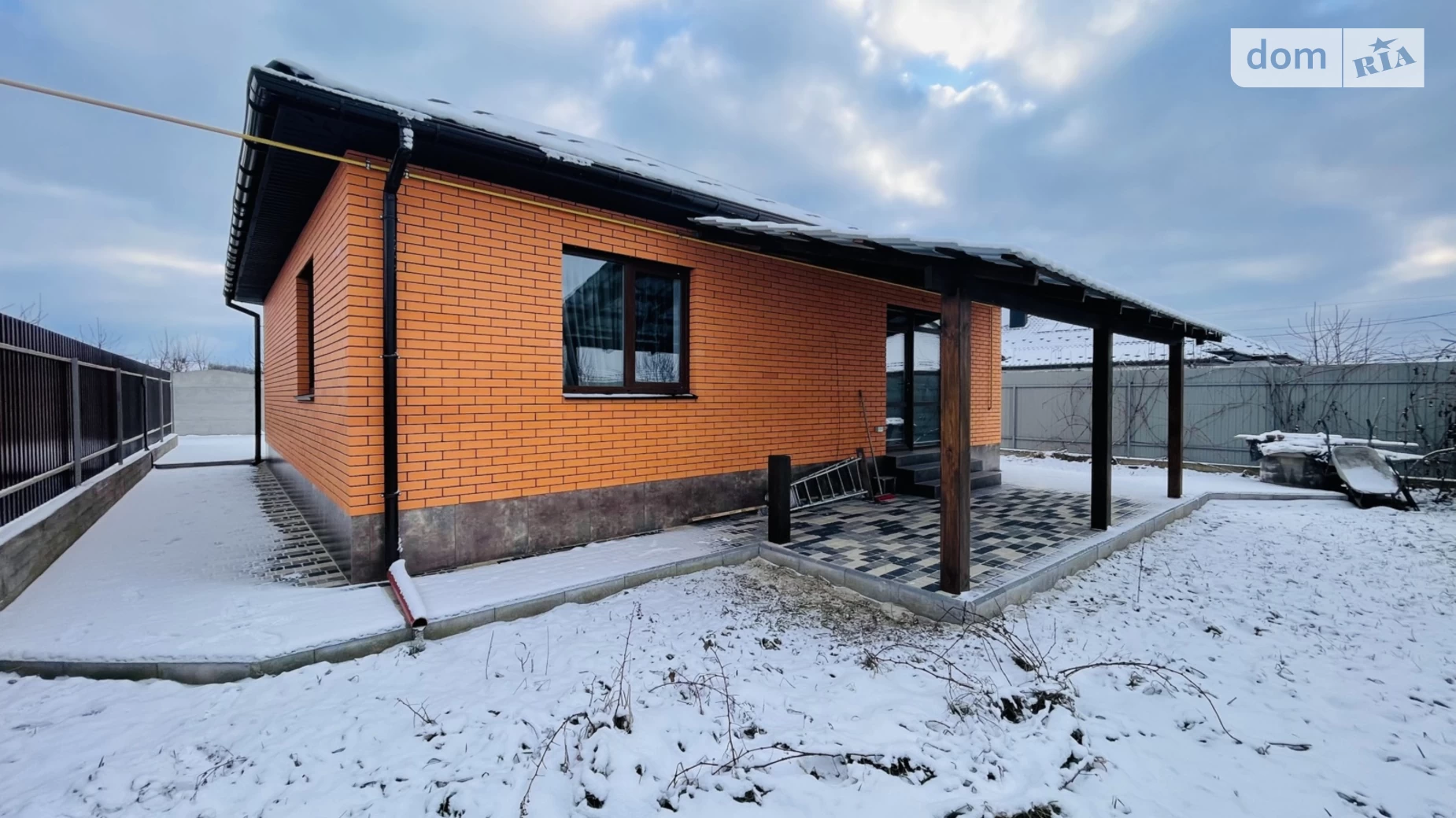 Продается одноэтажный дом 100 кв. м с садом, цена: 122000 $ - фото 2