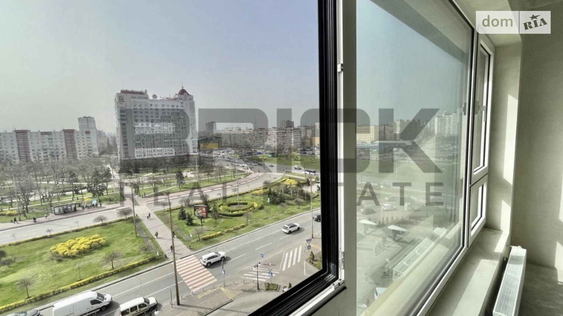 Продается 4-комнатная квартира 134.8 кв. м в Киеве, просп. Оболонский, 26 - фото 2