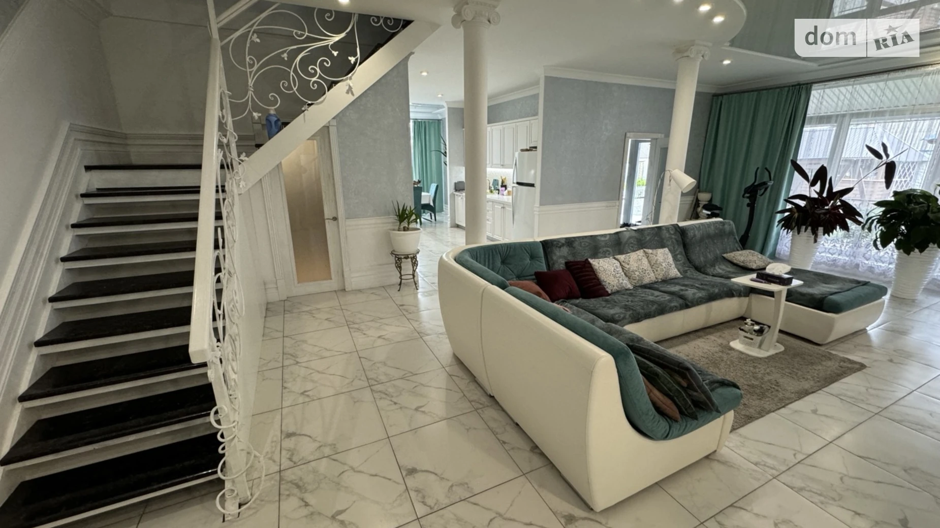 Продается дом на 2 этажа 137.6 кв. м с мансардой, цена: 200000 $ - фото 3