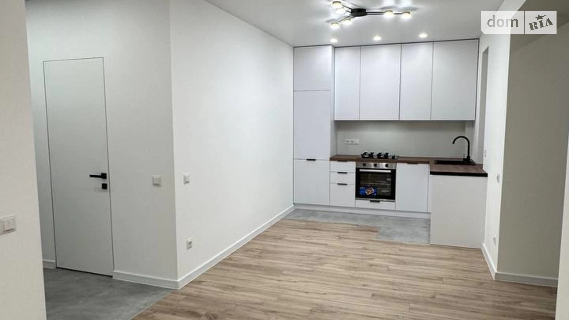 Продается 1-комнатная квартира 40 кв. м в Ивано-Франковске, цена: 58000 $ - фото 2