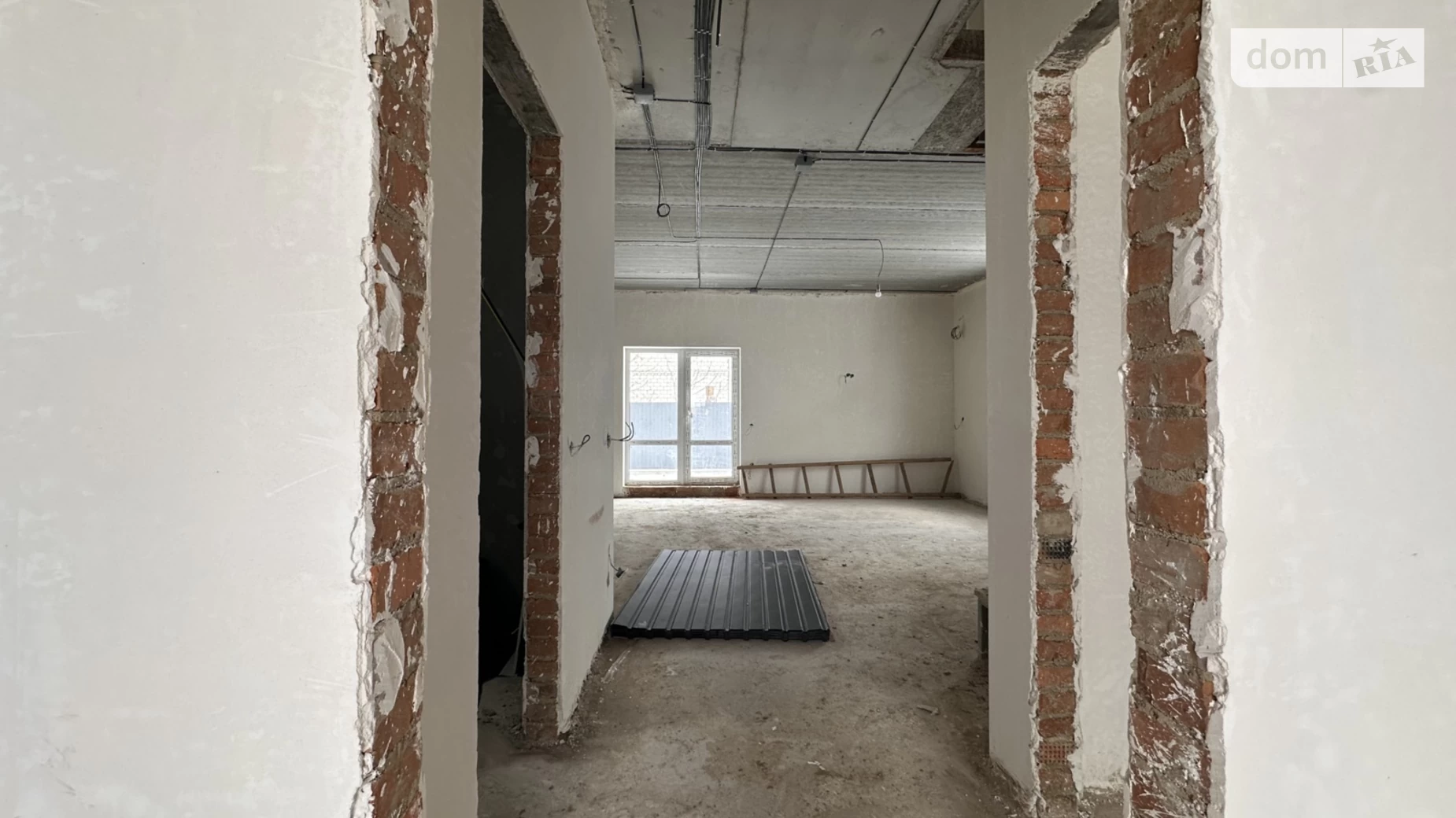 Продается дом на 2 этажа 125 кв. м с террасой, цена: 140000 $ - фото 4