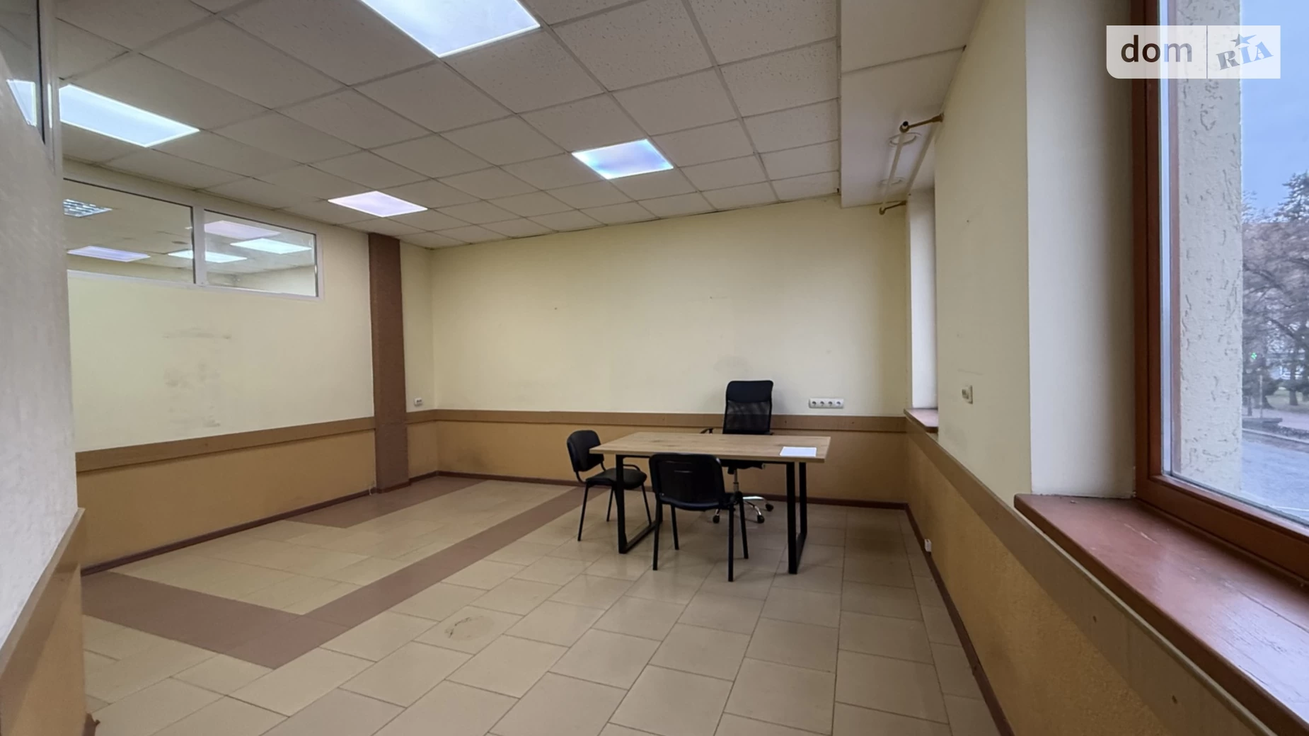 Здається в оренду офіс 30 кв. м в бізнес-центрі, цена: 210 $ - фото 3