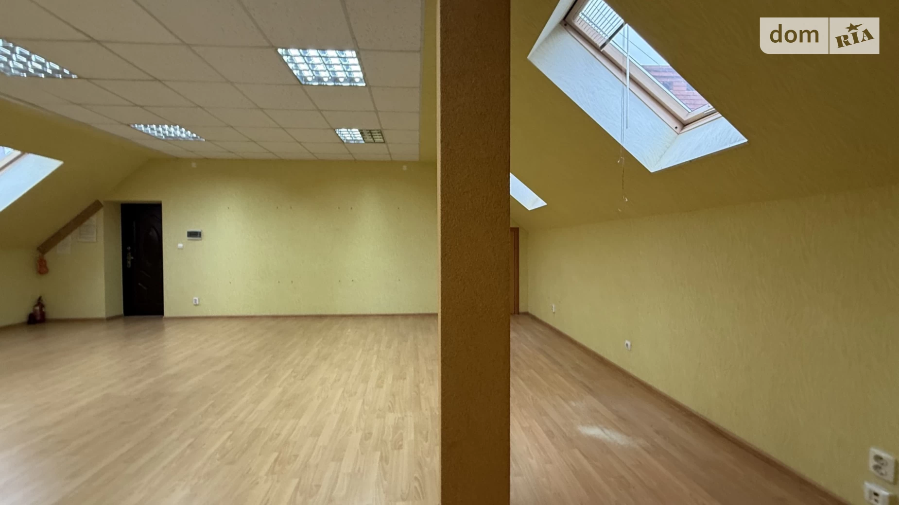 Здається в оренду офіс 70 кв. м в бізнес-центрі, цена: 420 $ - фото 3