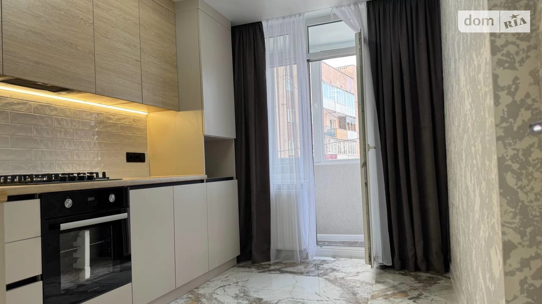1-комнатная квартира 46 кв. м в Тернополе, просп. Злуки - фото 3
