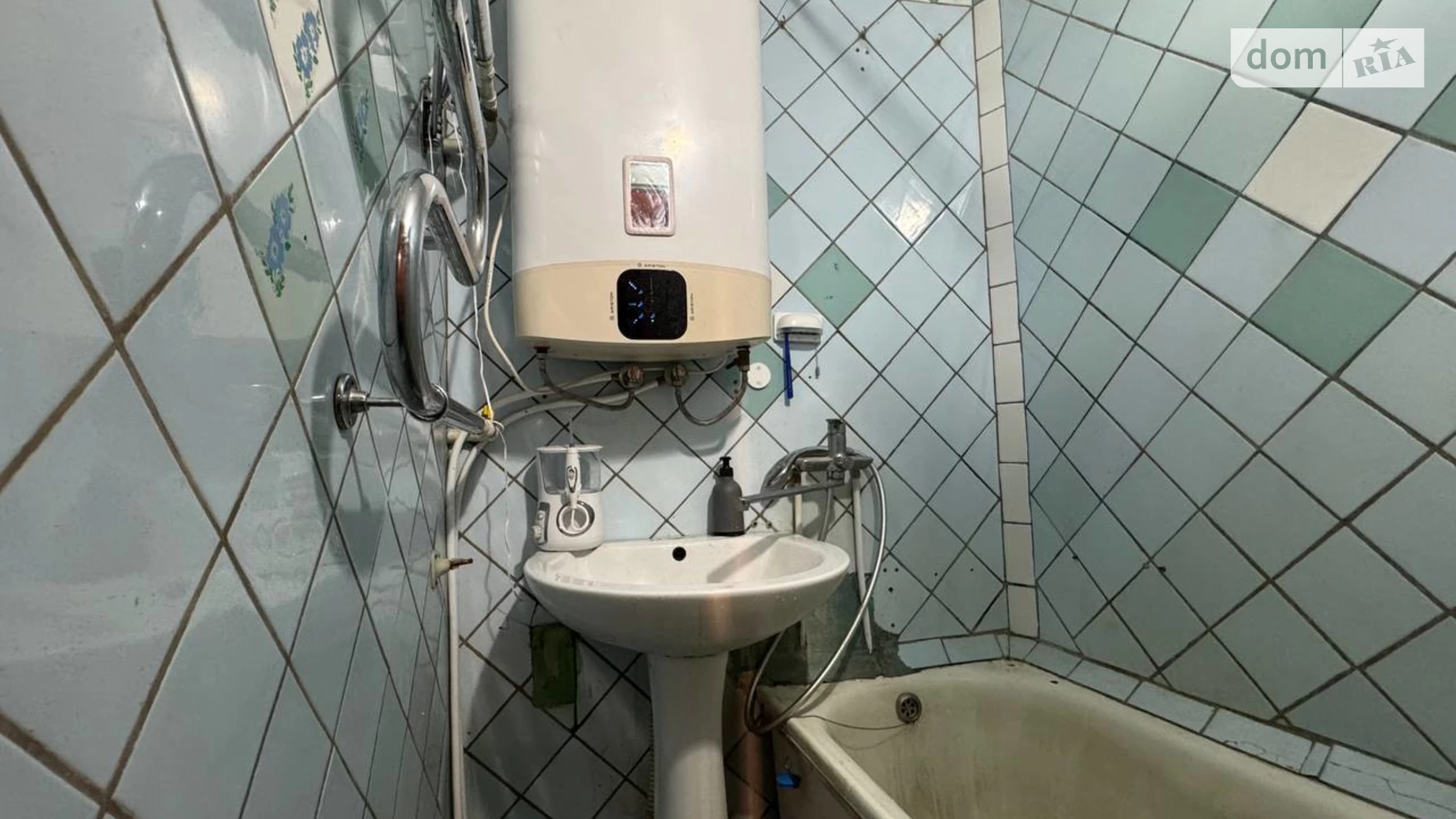Продается 2-комнатная квартира 51.7 кв. м в Днепре, мас. Тополь-3 - фото 2
