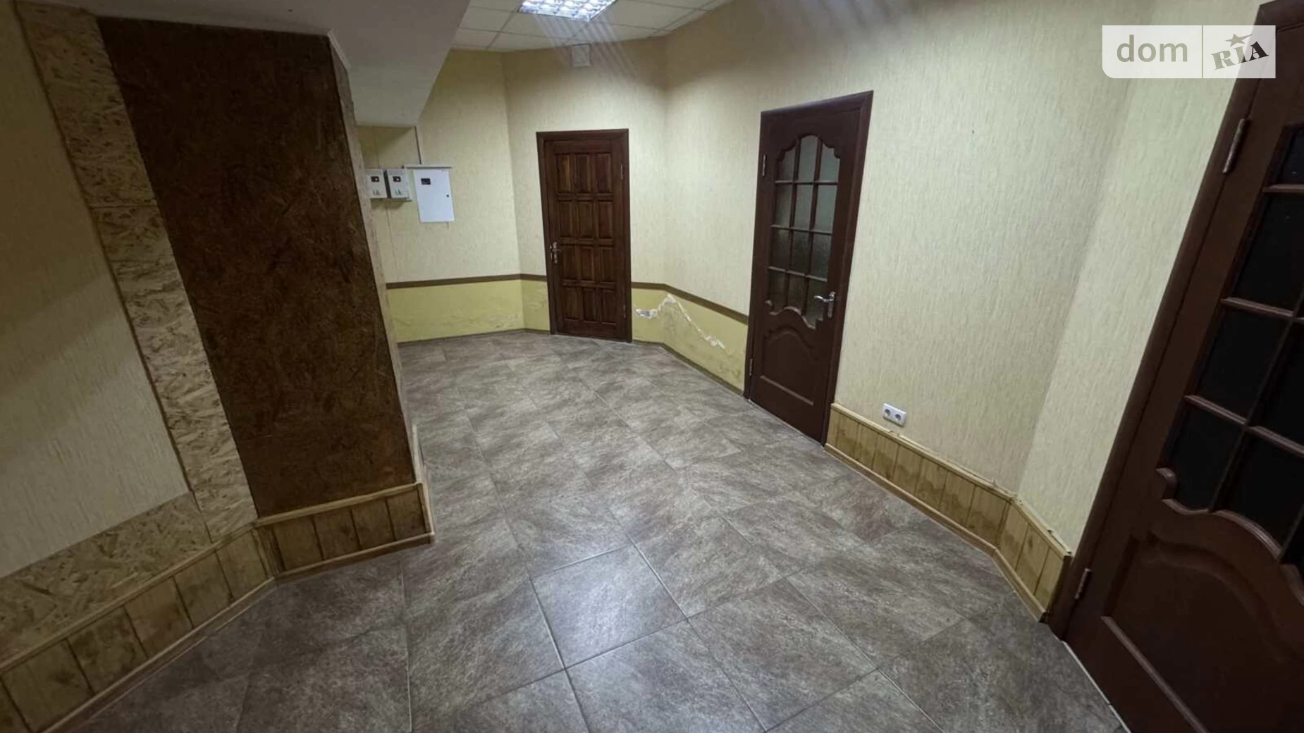 Продається офіс 150 кв. м в бізнес-центрі, цена: 127500 $ - фото 2