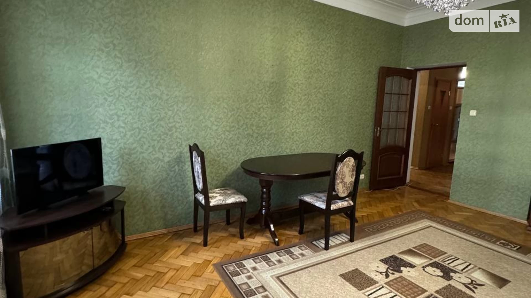 Сдается в аренду 2-комнатная квартира 58 кв. м в Ровно, ул. Соборная, 156 - фото 3