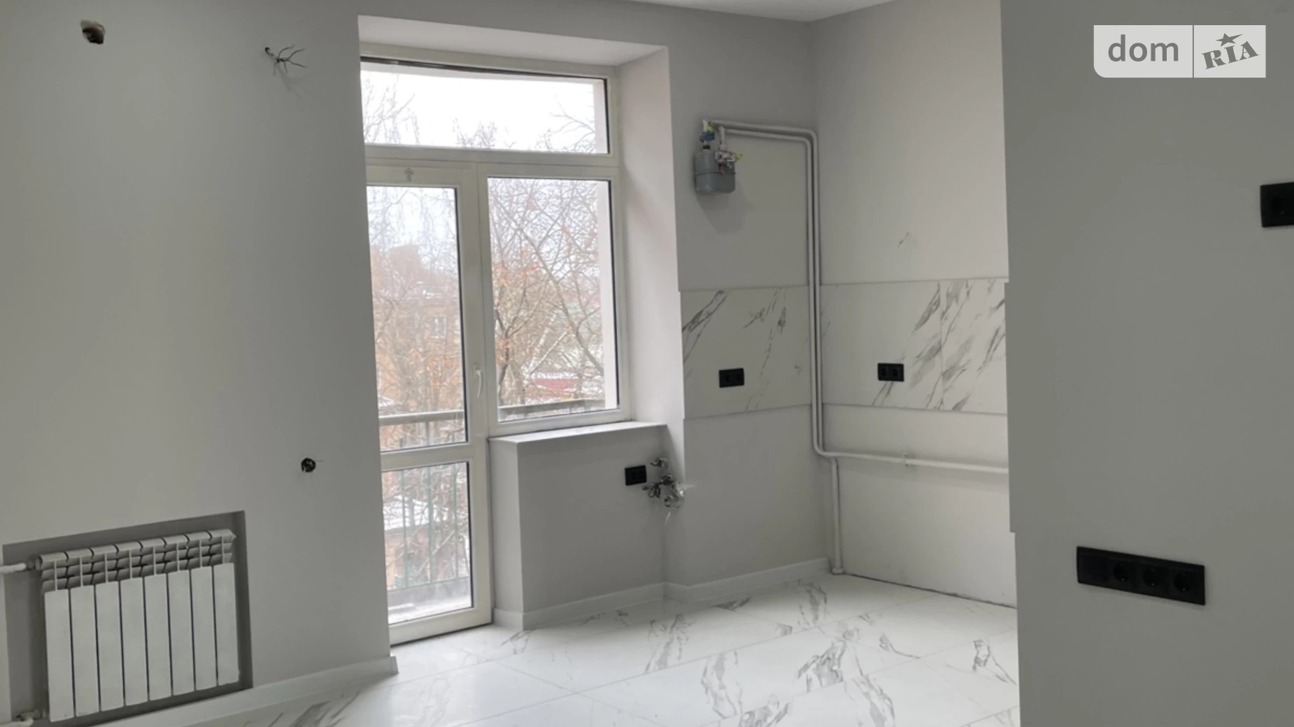 Продается 2-комнатная квартира 73.9 кв. м в Ровно, ул. Соборная, 156 - фото 4