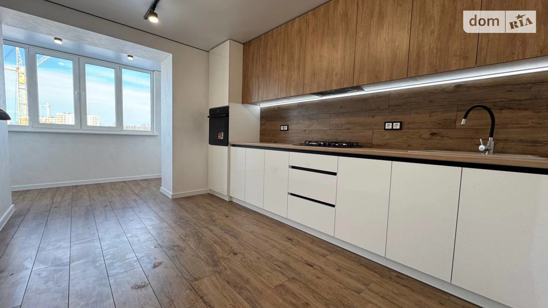 2-комнатная квартира 69 кв. м в Тернополе, ул. Ильенко - фото 3