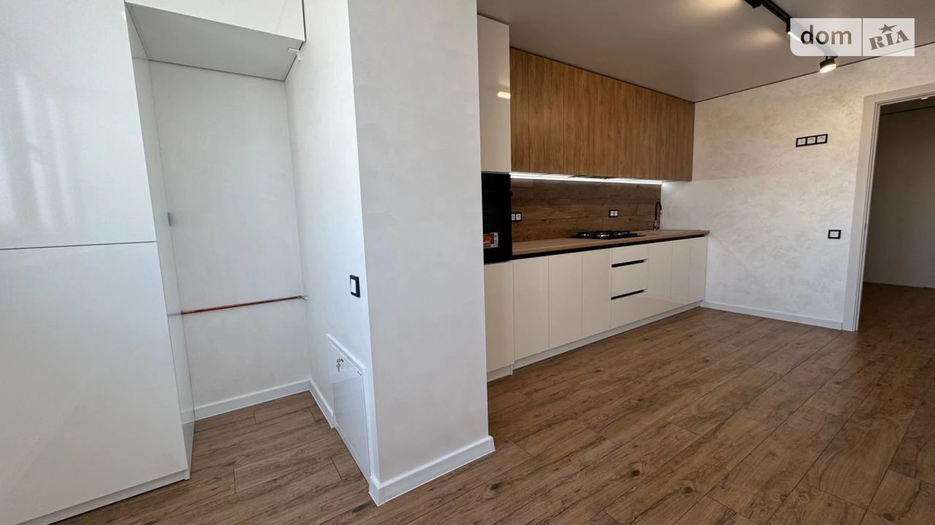 2-комнатная квартира 69 кв. м в Тернополе, ул. Ильенко - фото 4