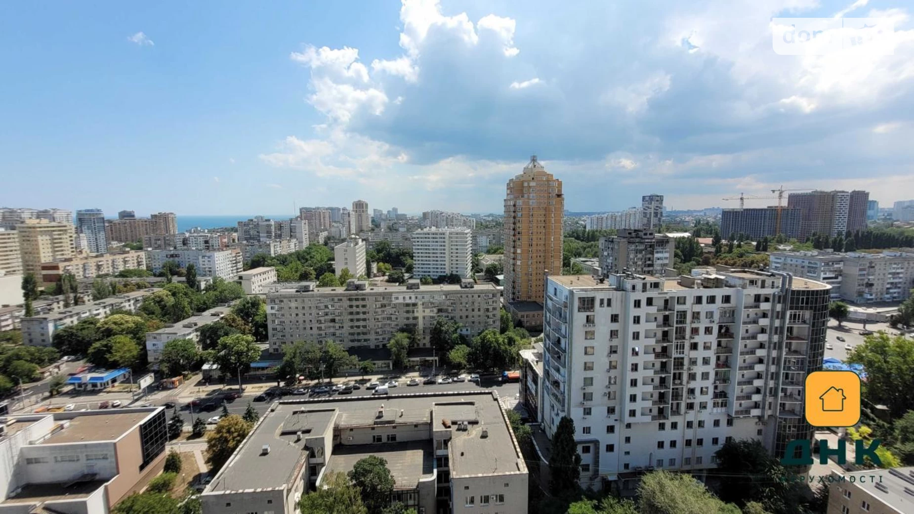 Продається 3-кімнатна квартира 111 кв. м у Одесі, Фонтанська дор., 25 корпус 2 - фото 2