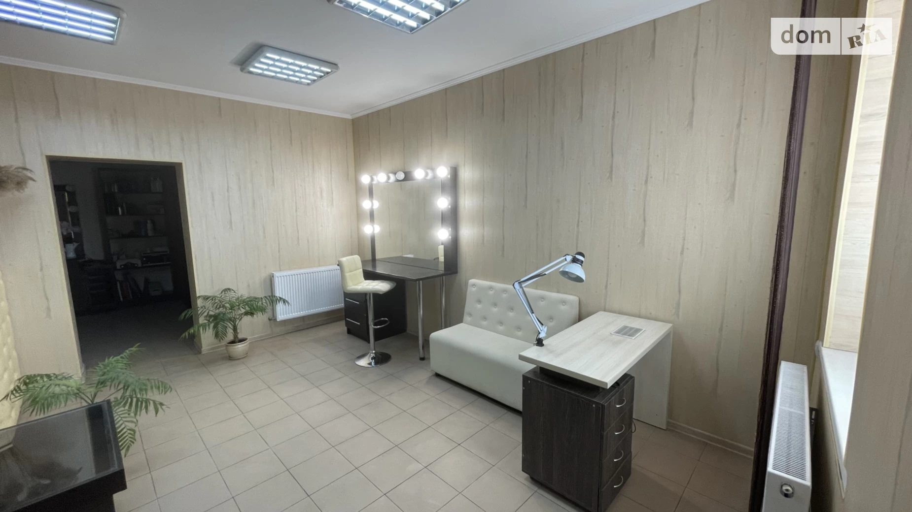 Продається приміщення вільного призначення 56 кв. м в 1-поверховій будівлі, цена: 19800 $ - фото 3