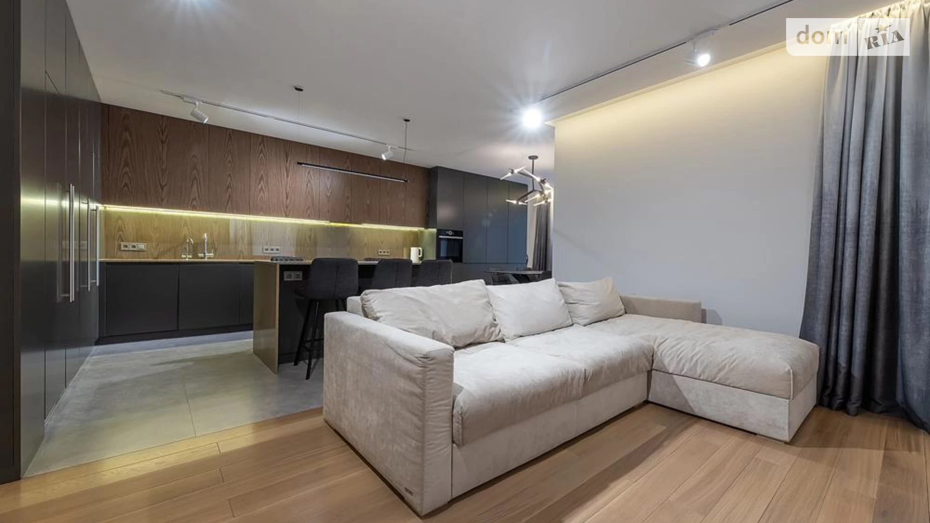 Продается 3-комнатная квартира 120 кв. м в Киеве, ул. Ирпенская, 69Б - фото 2